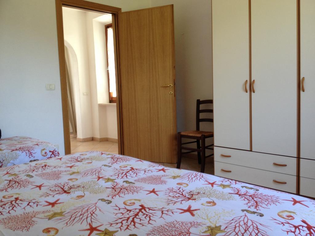 Famiglia Ricci Villa Marina di Campo Habitación foto